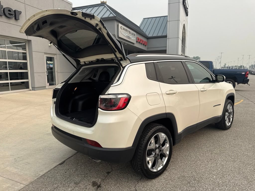 Used 2020 Jeep Compass Limited w/ Advanced Safety Group AWD/4WD image 18