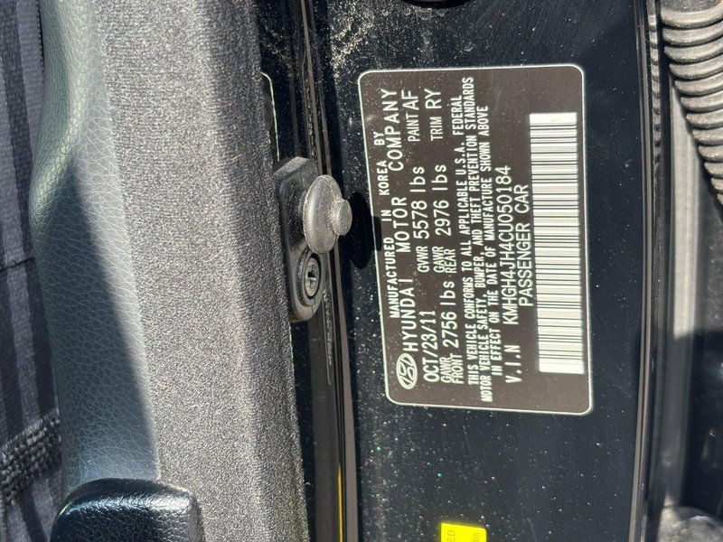 Used 2012 Hyundai Equus Signature image 24