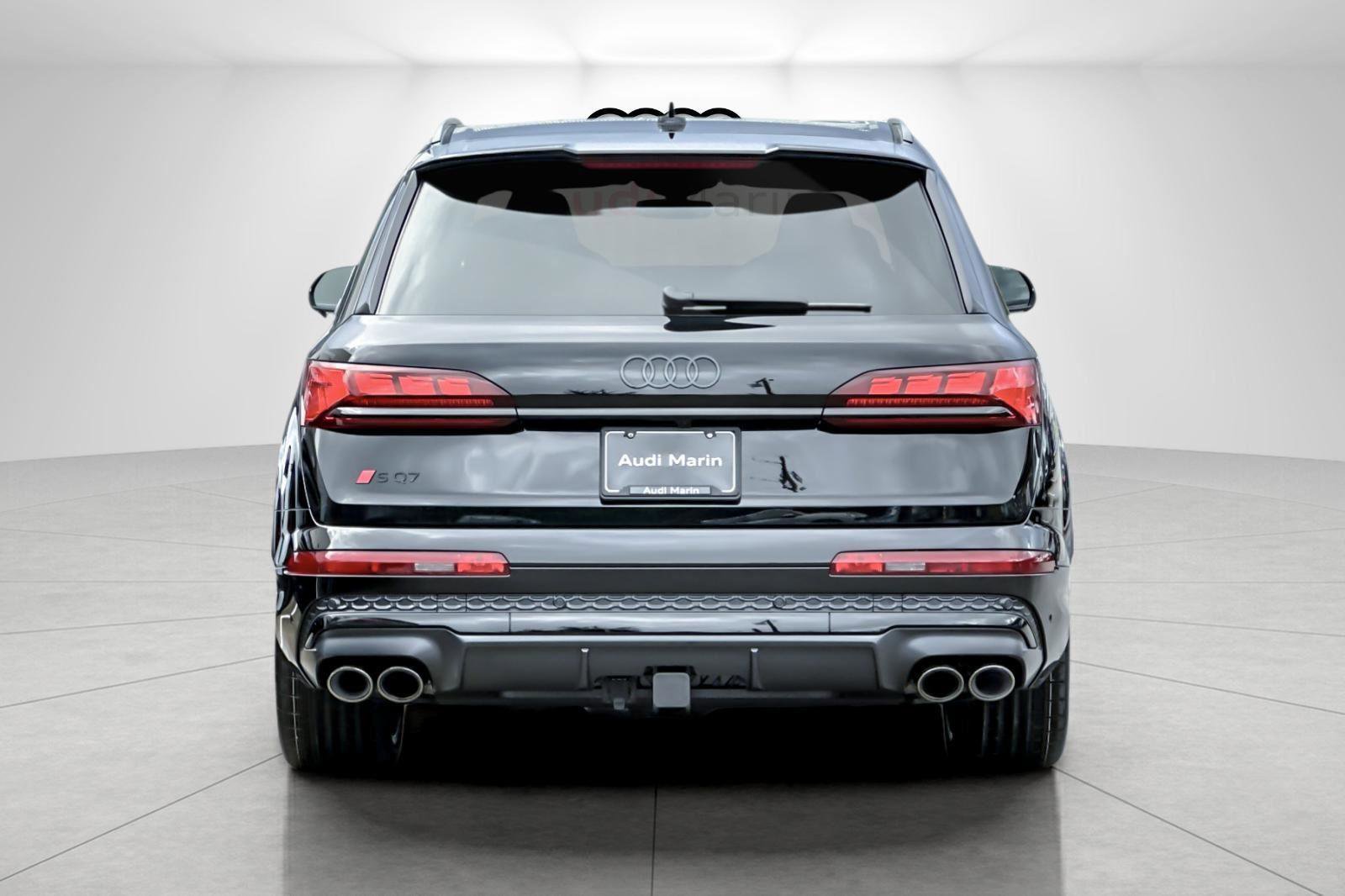 New 2026 Audi SQ7 Prestige image 4