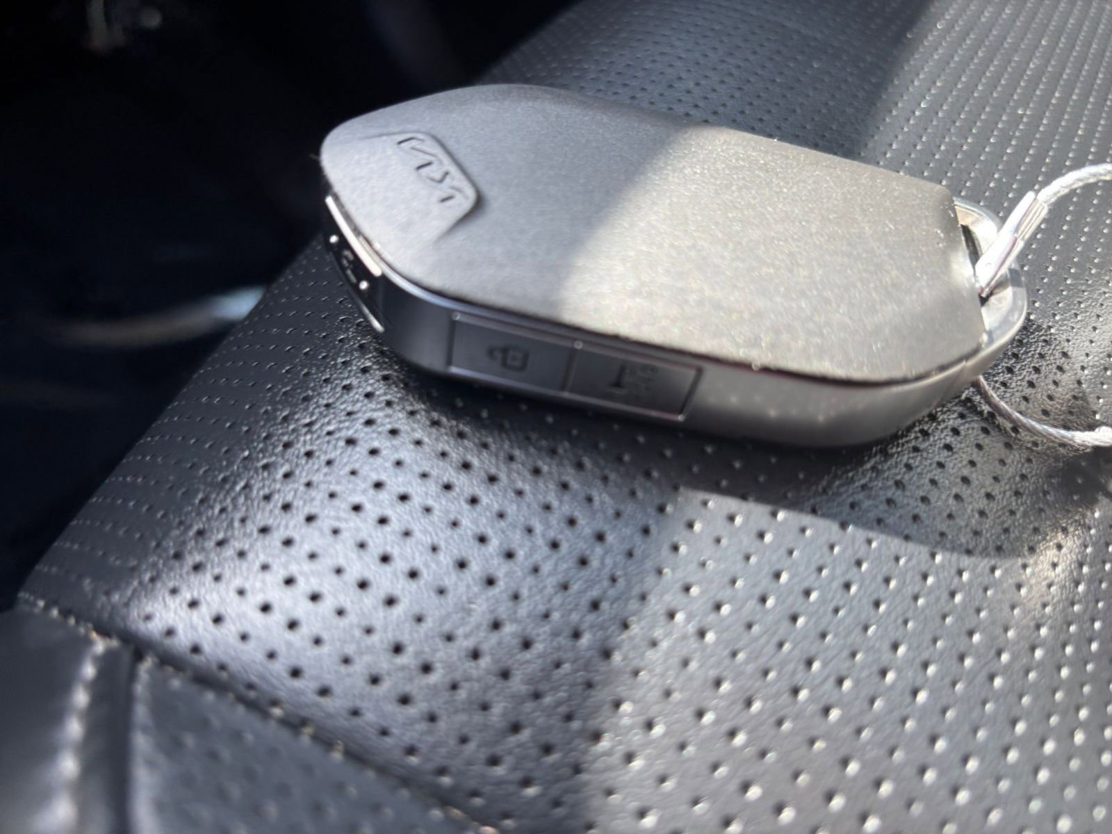 Used 2024 Kia Sorento S image 22