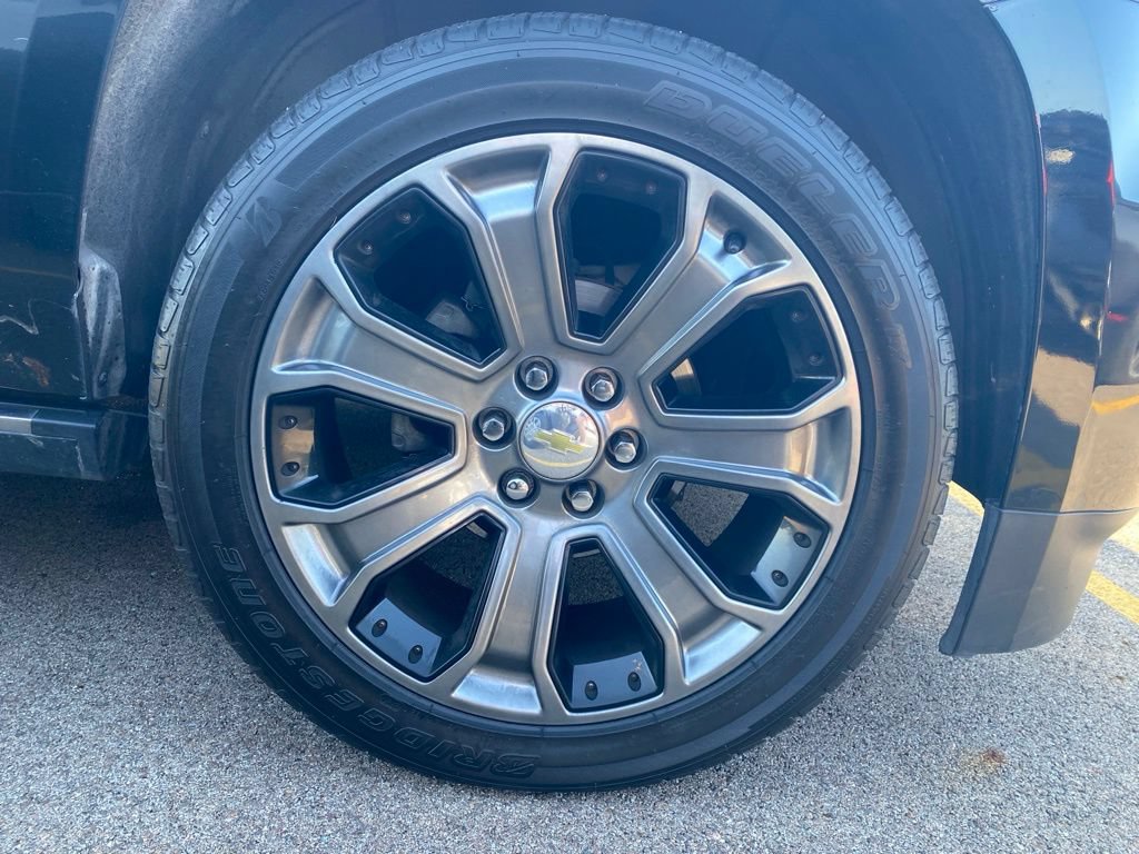 Used 2016 Chevrolet Tahoe LTZ AWD/4WD image 5