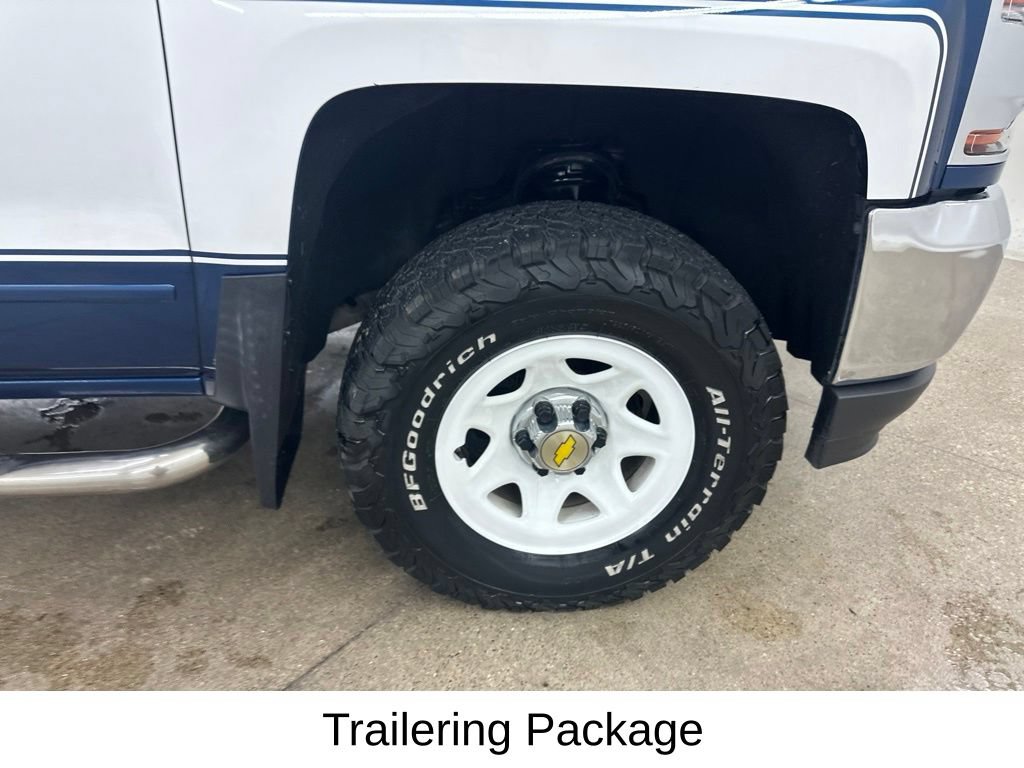 Used 2017 Chevrolet Silverado 1500 LT w/ All Star Edition AWD/4WD image 17