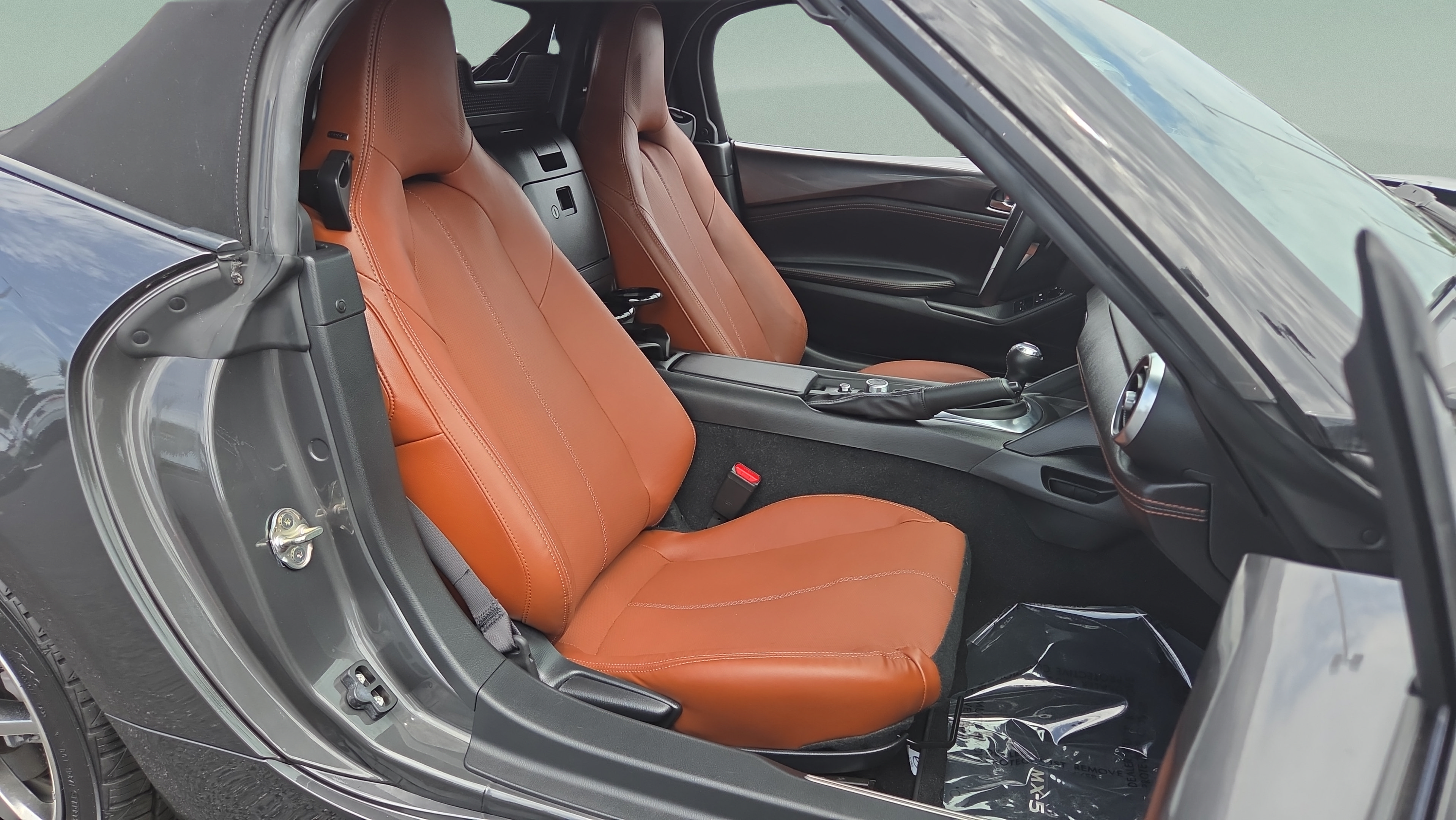 Used 2023 MAZDA MX-5 Miata Grand Touring RWD image 13