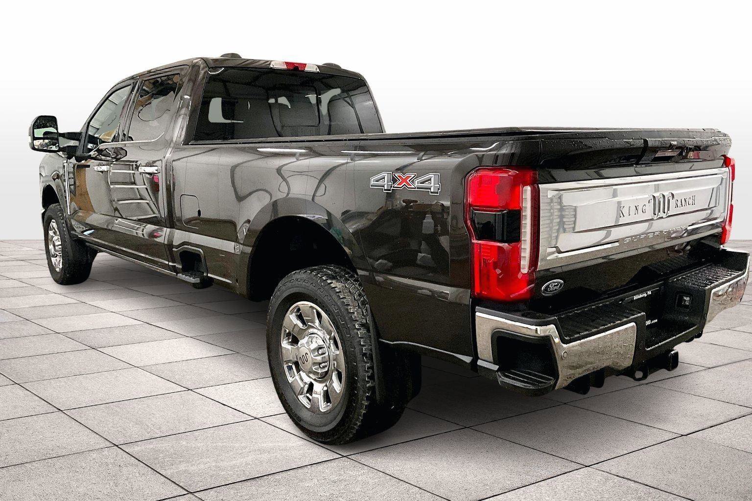 Used 2024 Ford F350 King Ranch w/ Chrome Package image 10