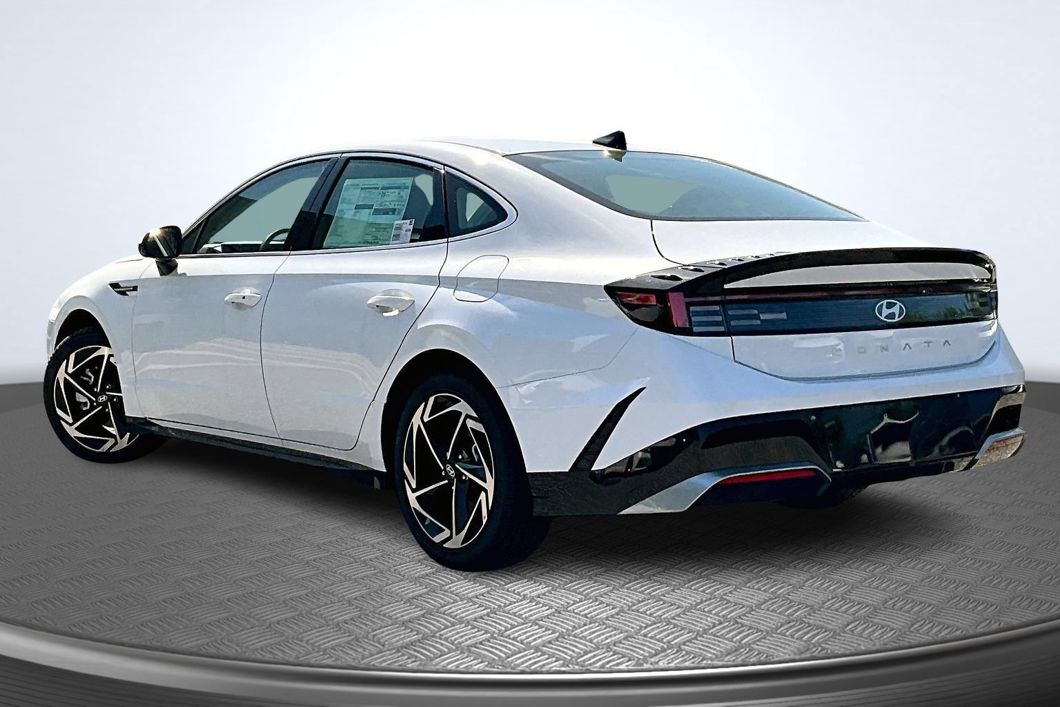 New 2026 Hyundai Sonata SEL FWD image 4