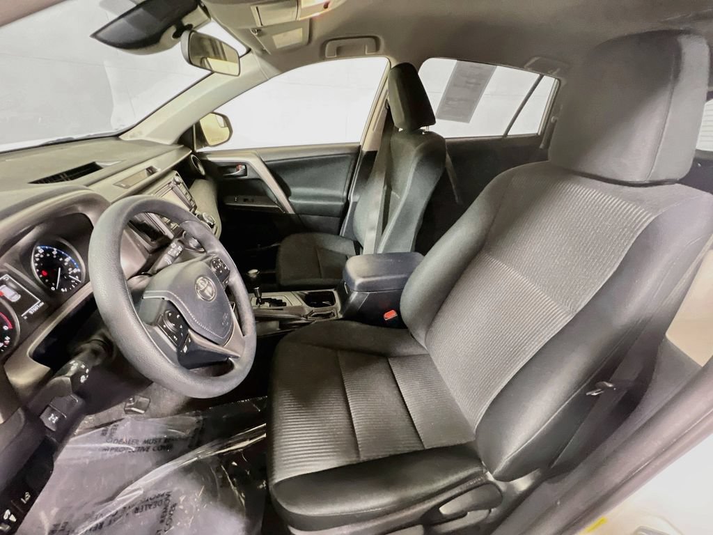 Certified 2017 Toyota RAV4 LE w/ All Weather Liner Package AWD/4WD image 18