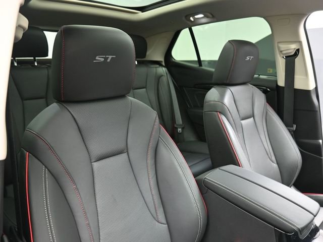 Used 2023 Buick Envision Essence w/ Sport Touring Package image 28