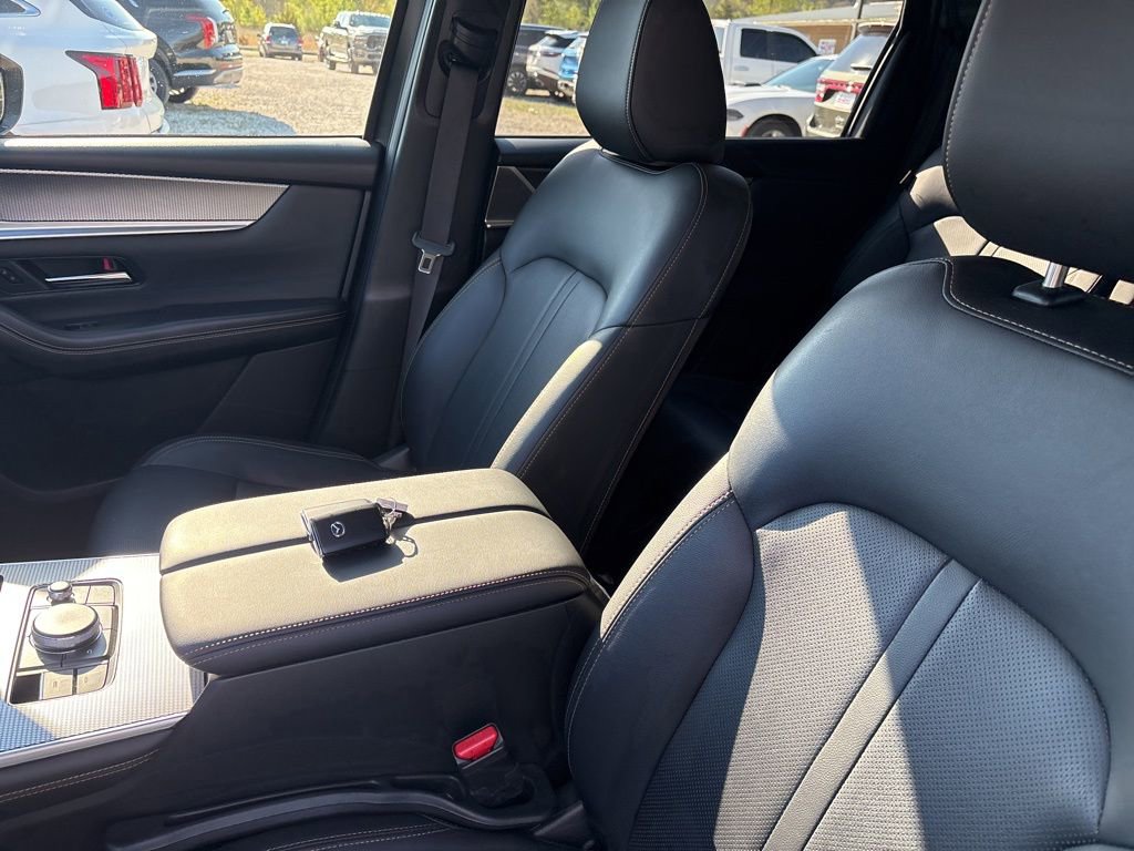 Used 2024 MAZDA CX-90 3.3 Turbo w/ Premium Package image 12
