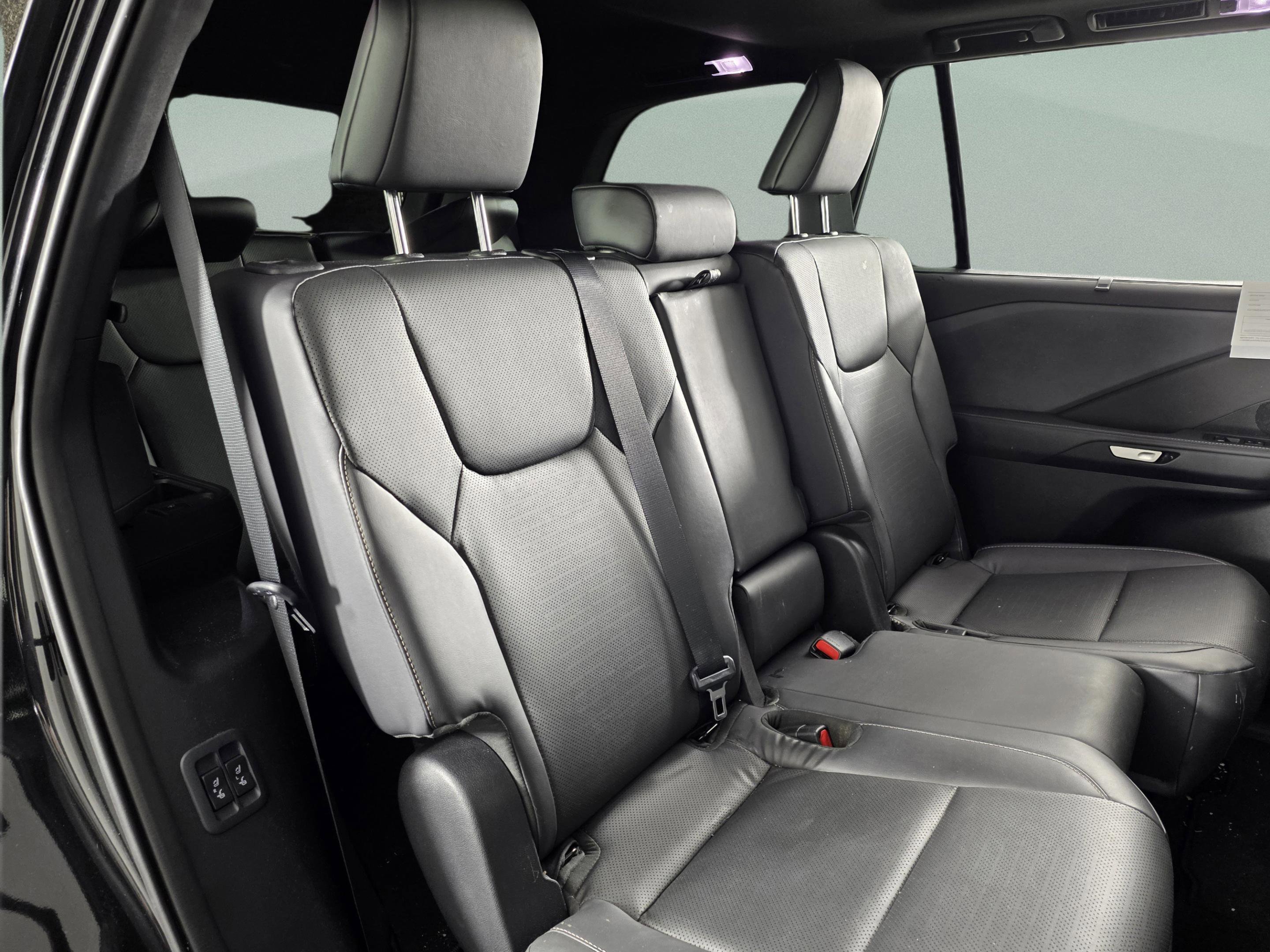 Certified 2025 Lexus TX 350 FWD w/ Technology Package image 24