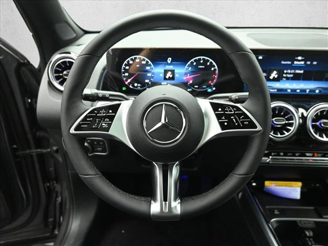 New 2026 Mercedes-Benz GLB 250 4MATIC image 14