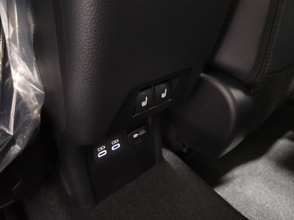 New 2026 Toyota Prius Plug-In Hybrid FWD image 27