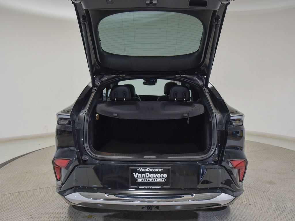 Used 2025 Buick Envista Avenir FWD image 9