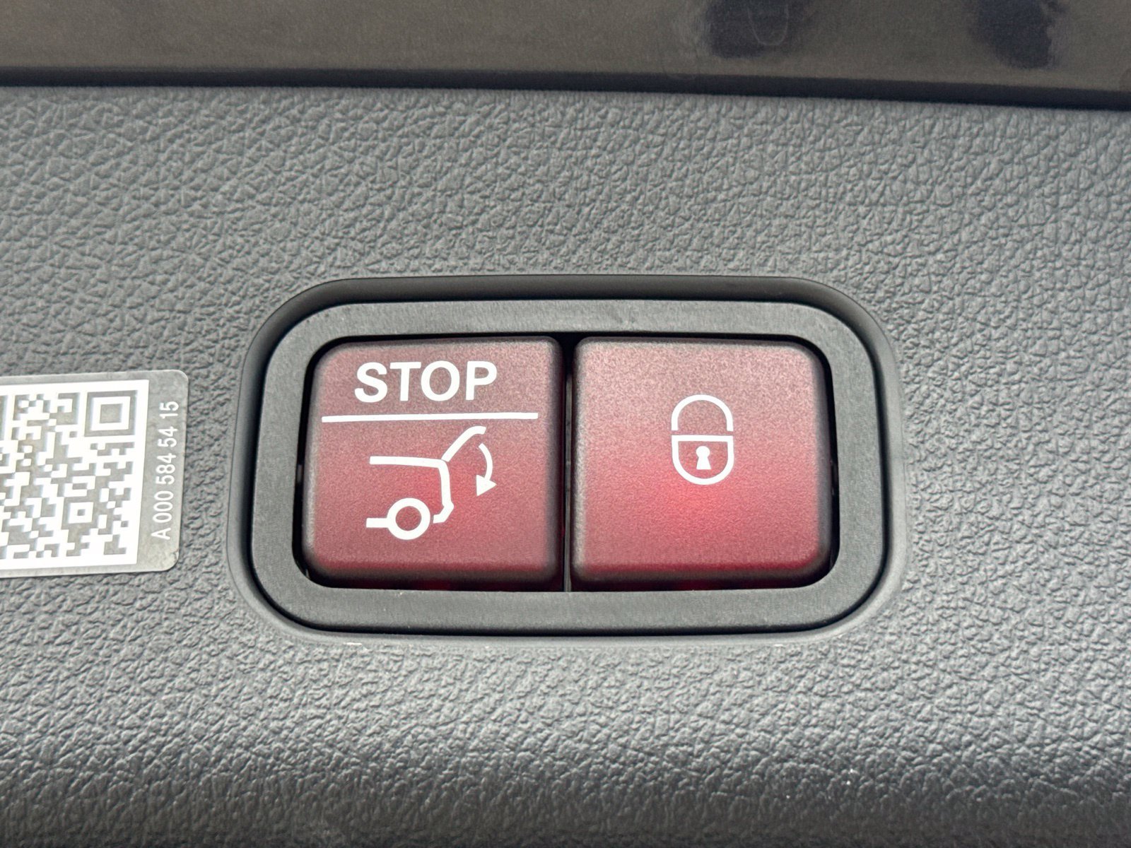 Used 2026 Mercedes-Benz GLC 300 image 17