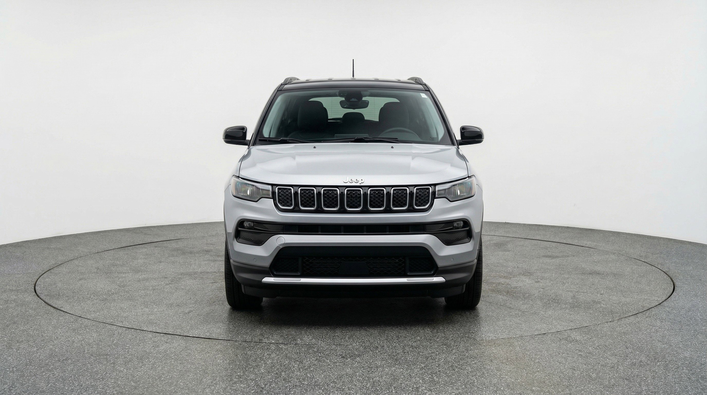 Used 2025 Jeep Compass Limited image 2