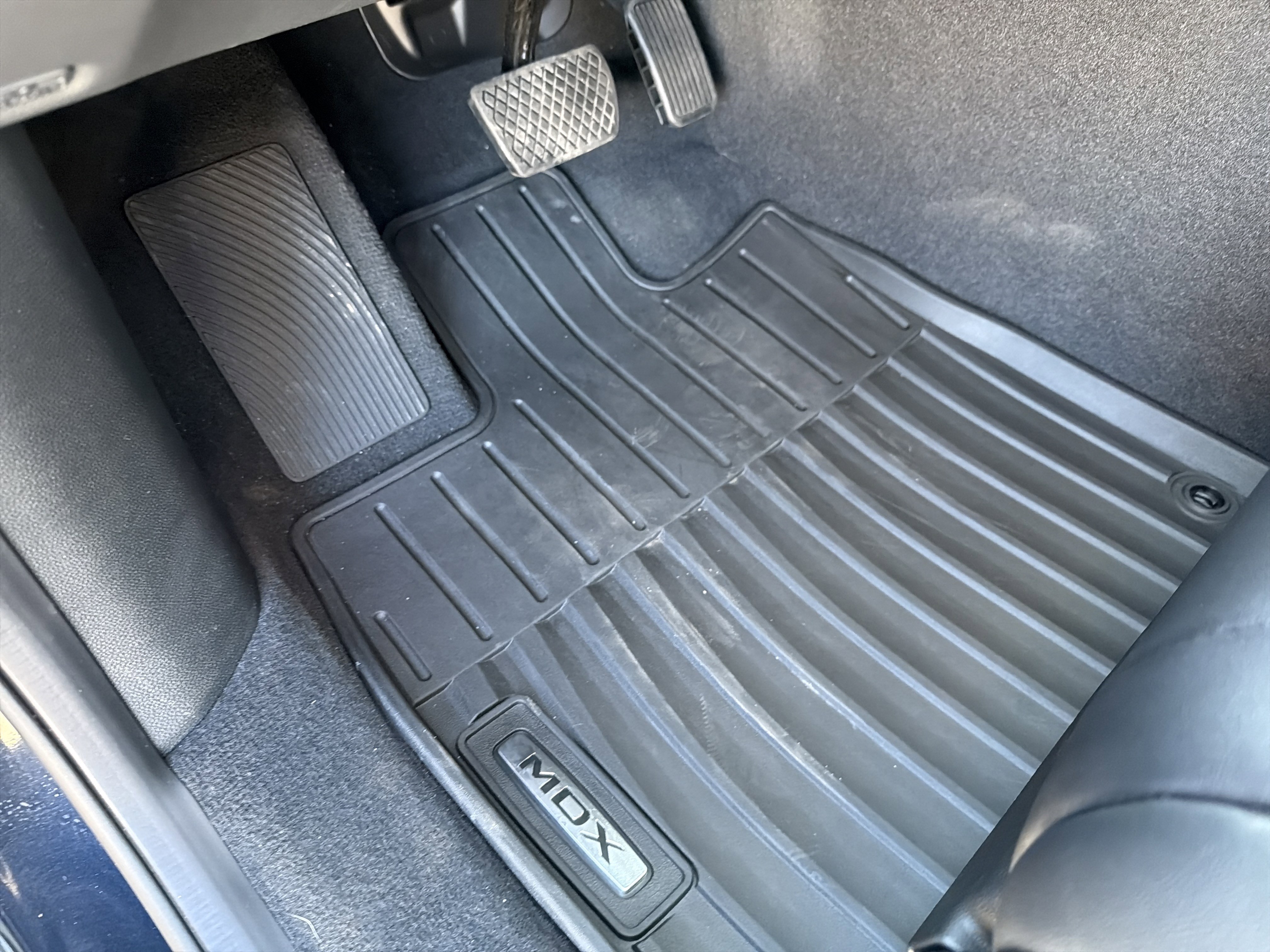 Certified 2026 Acura MDX SH-AWD image 17