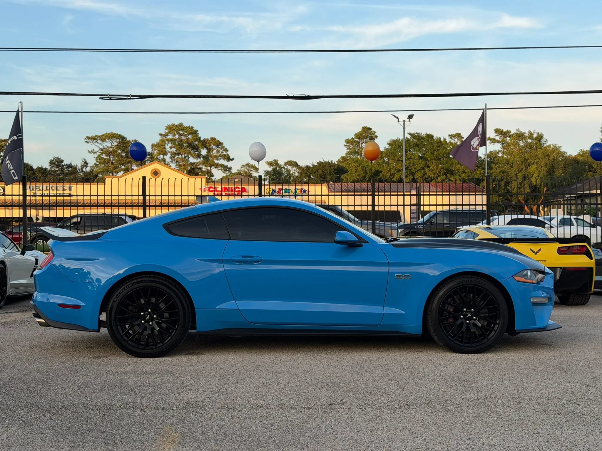 Used 2022 Ford Mustang GT w/ GT Performance Package RWD image 12