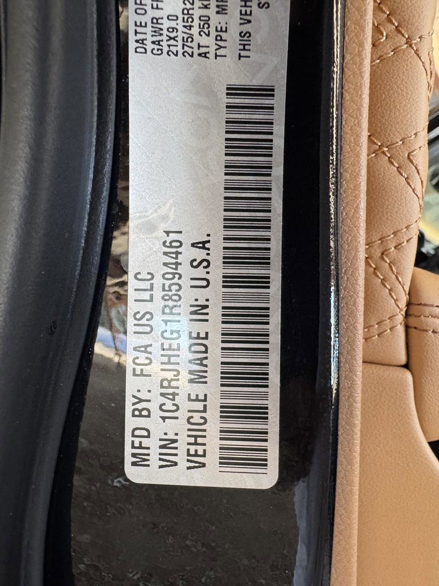 Used 2024 Jeep Grand Cherokee Summit image 51