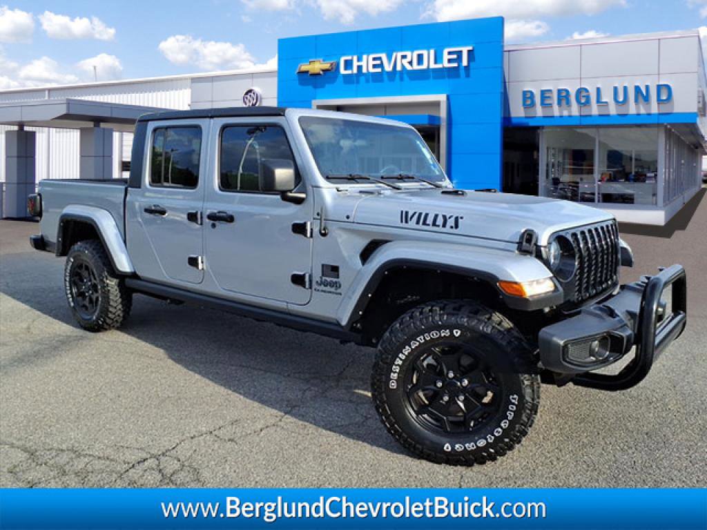 Used 2022 Jeep Gladiator Sport AWD/4WD image 1