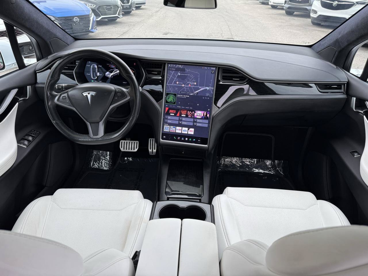 Used 2018 Tesla Model X P100D AWD/4WD image 32