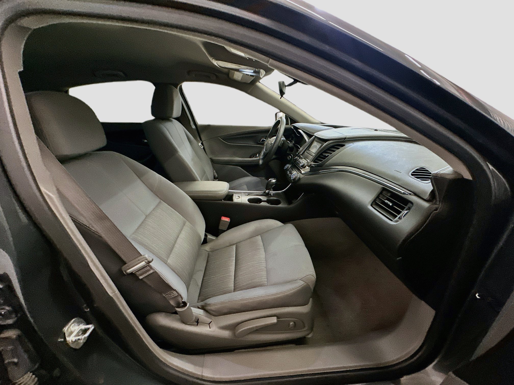 Used 2014 Chevrolet Impala LS FWD image 30