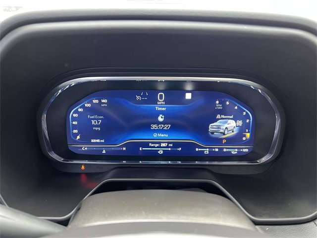 Used 2022 Chevrolet Suburban Z71 w/ Luxury Package image 14