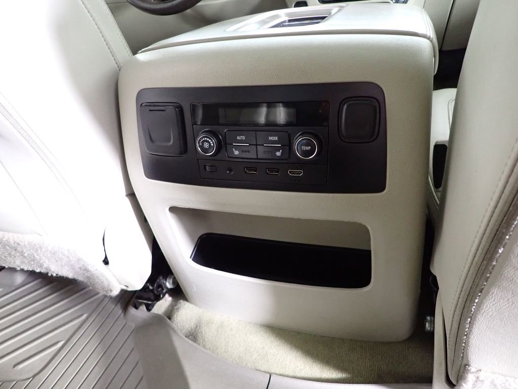 Used 2017 GMC Yukon Denali w/ Open Road Package image 37