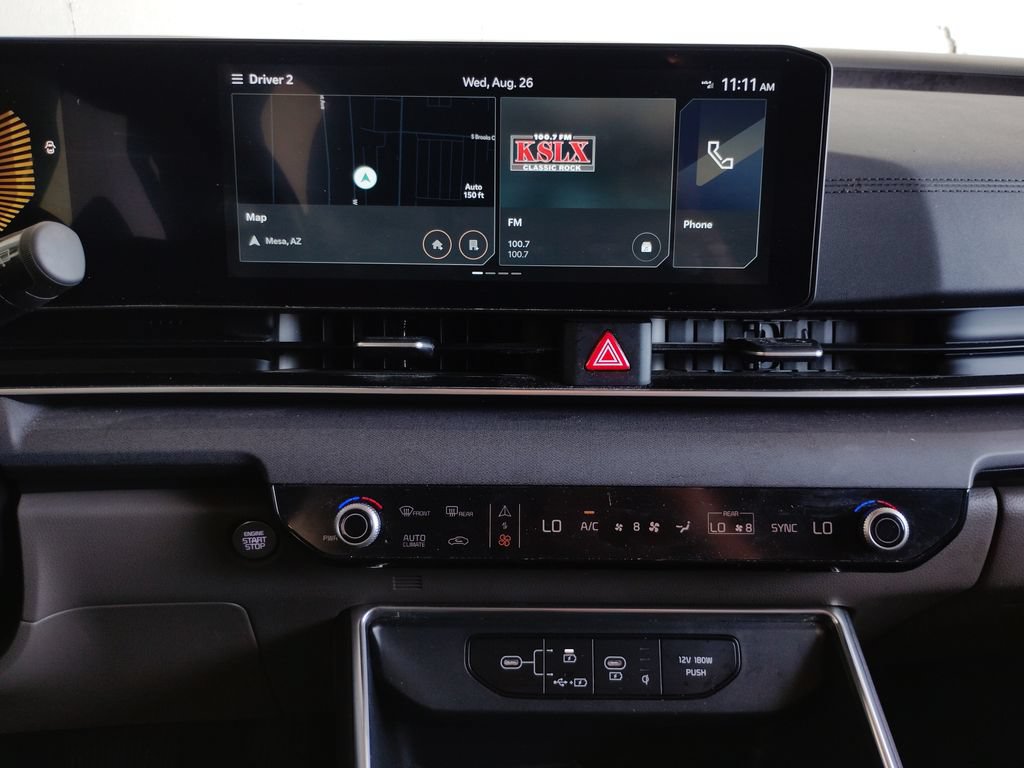 Used 2025 Kia Carnival EX FWD image 34