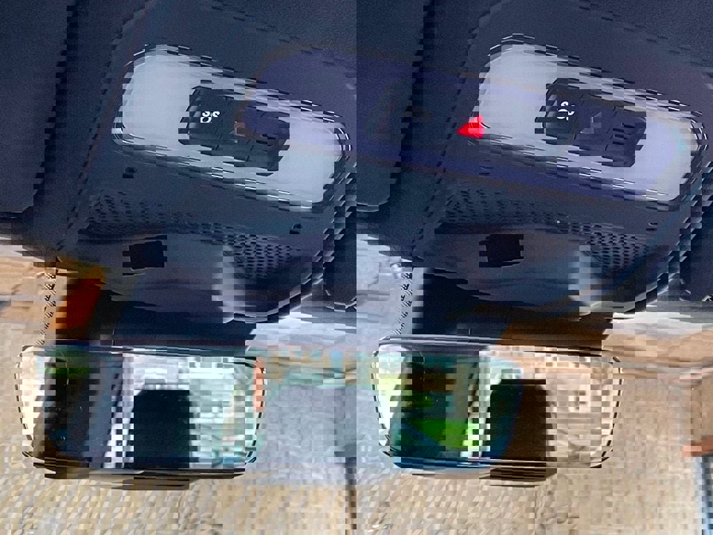 Used 2022 Rivian R1T Adventure image 45