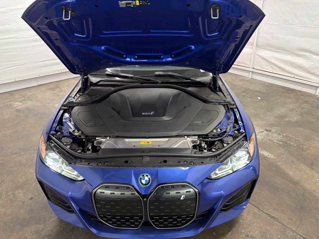 Used 2024 BMW i4 eDrive40 w/ M Sport Package RWD image 18