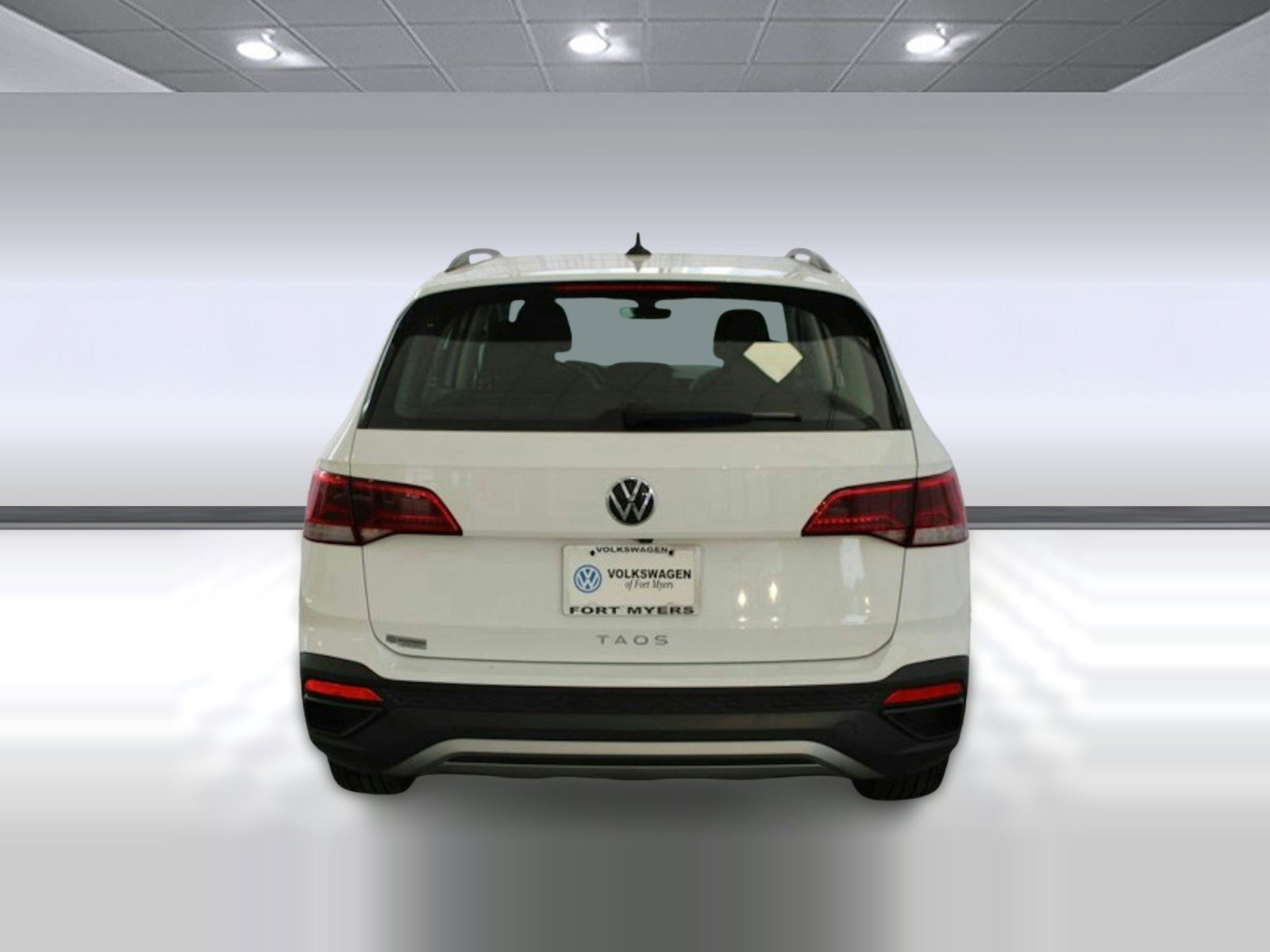 Used 2024 Volkswagen Taos S FWD image 9