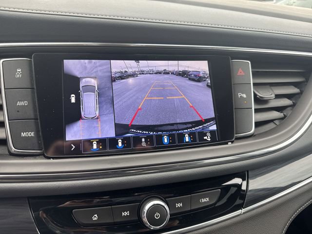 Used 2020 Buick Enclave Essence w/ Sound and Sites Package image 15