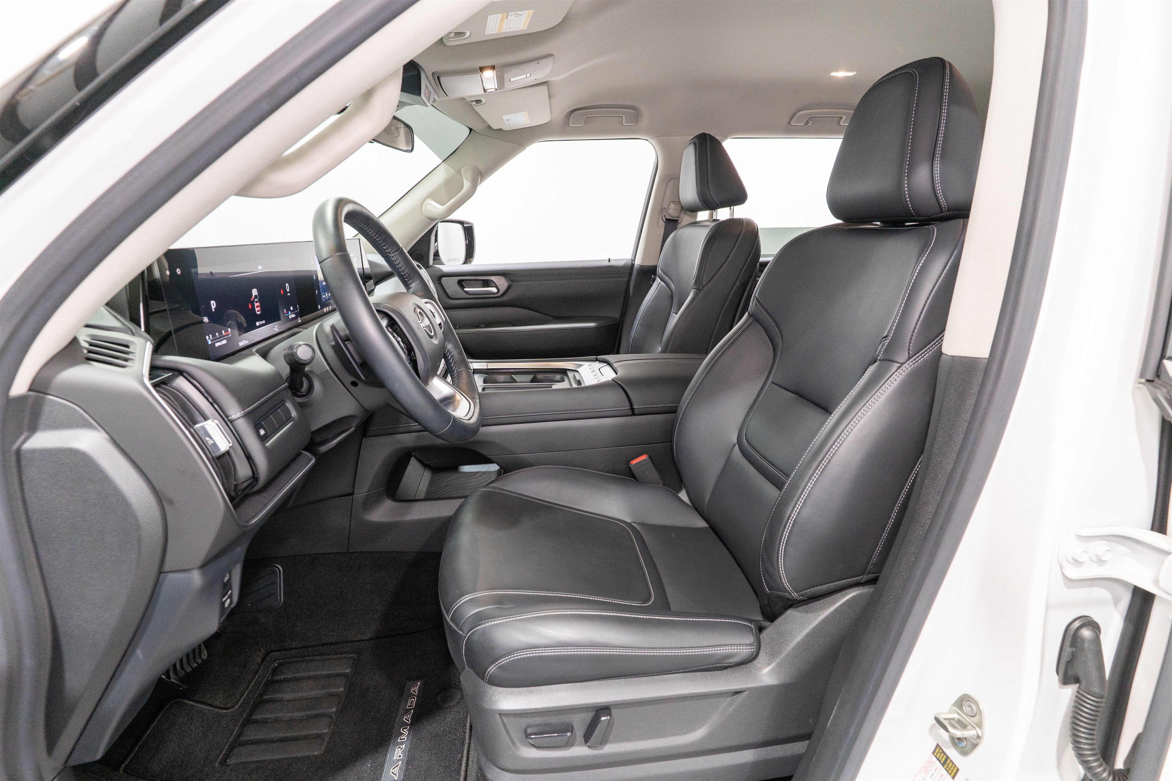 Used 2026 Nissan Armada SV AWD/4WD image 15