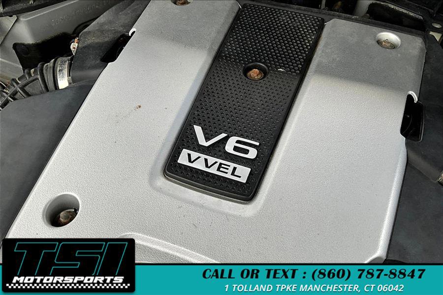 Used 2014 INFINITI QX70 AWD w/ Premium Package image 34