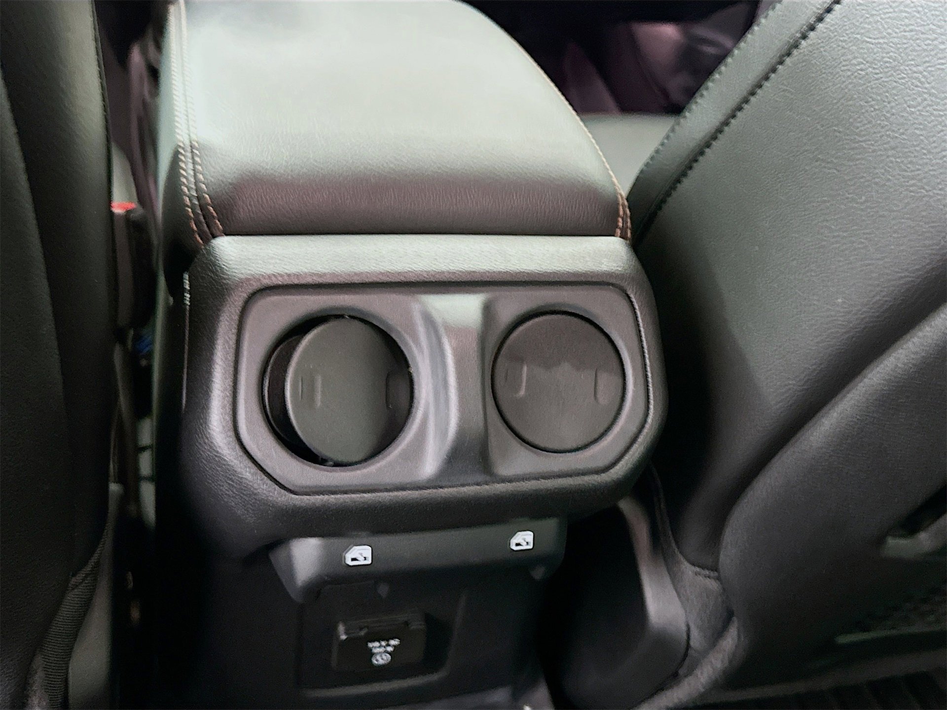 Used 2022 Jeep Wrangler Unlimited Rubicon w/ Trailer Tow Package image 26