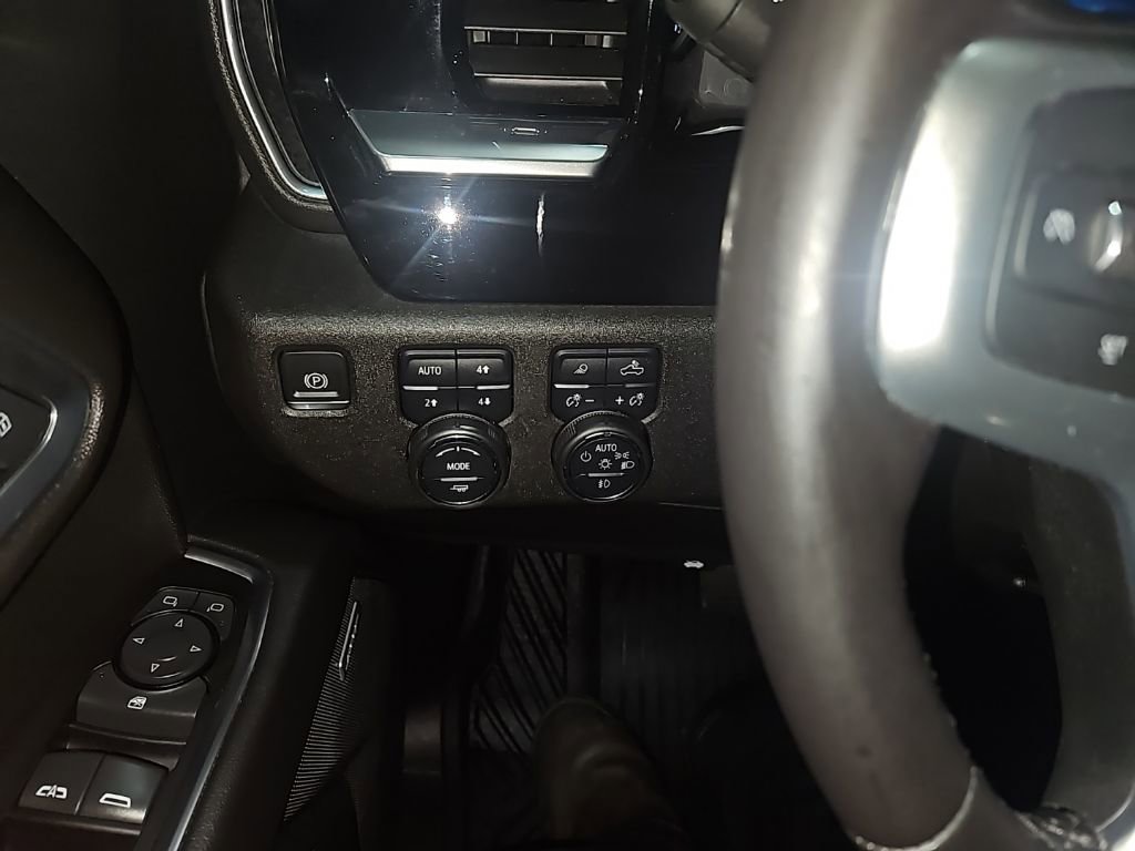 Used 2022 Chevrolet Silverado 1500 RST w/ RST All Star Premium Package image 17