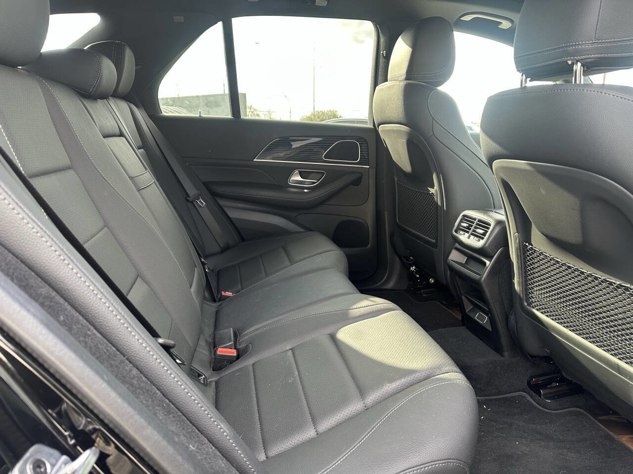 Used 2025 Mercedes-Benz GLE 450e 4MATIC image 8