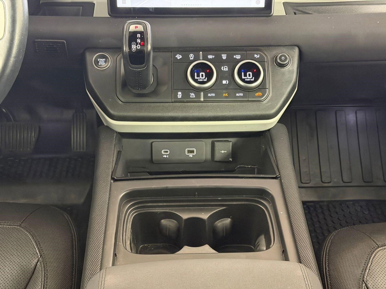 Used 2022 Land Rover Defender 110 X-Dynamic SE image 20