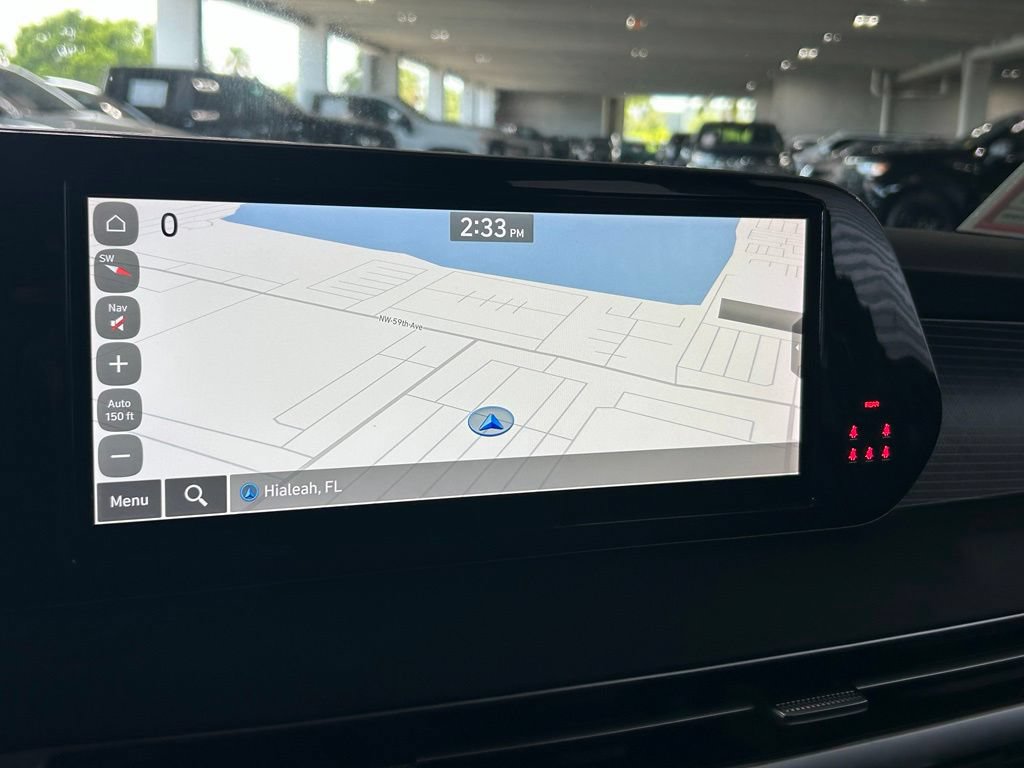 Used 2024 Hyundai Palisade Limited FWD image 26