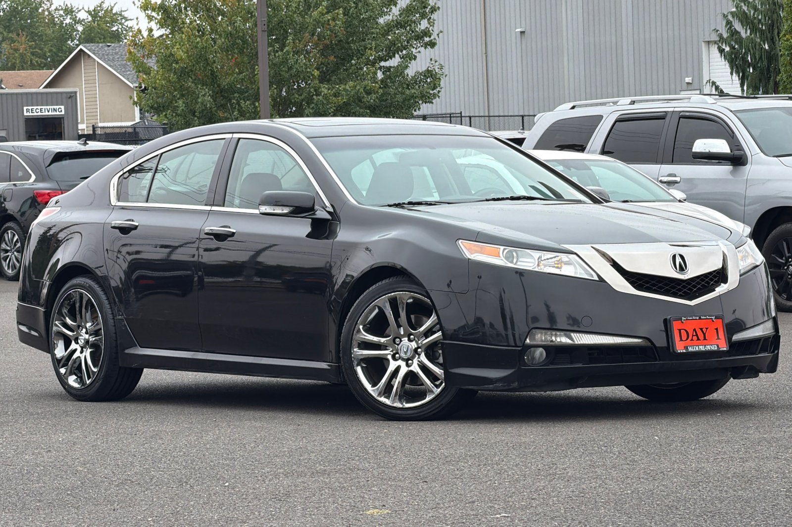 Used 2010 Acura TL w/ Technology Package FWD image 2