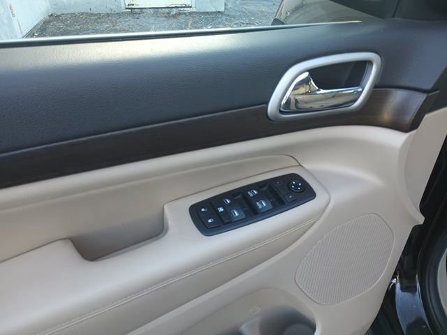 Certified 2018 Jeep Grand Cherokee Laredo image 10