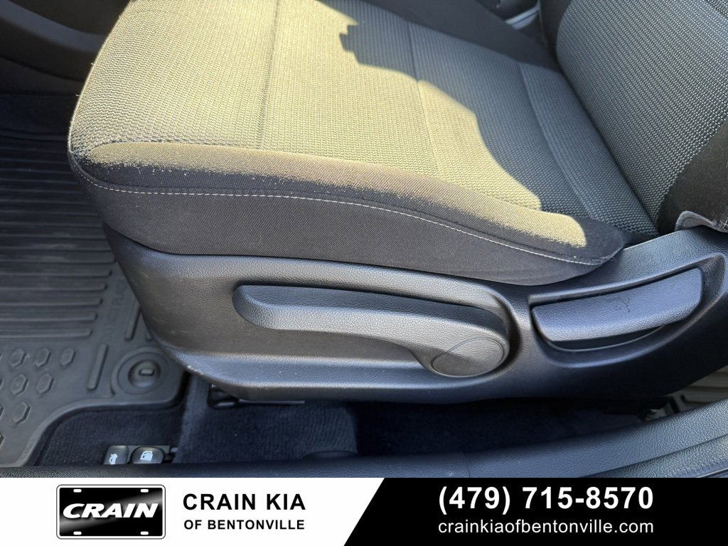 Used 2018 Kia Forte LX image 11