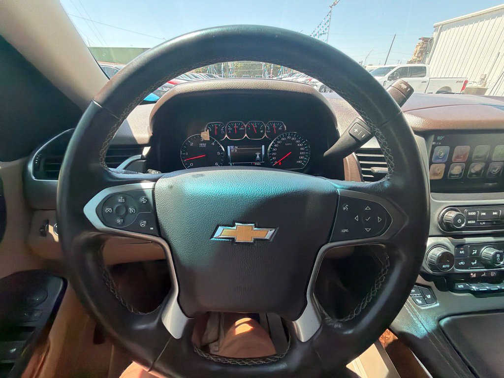 Used 2020 Chevrolet Suburban Premier w/ RST 6.2L Performance Edition AWD/4WD image 41