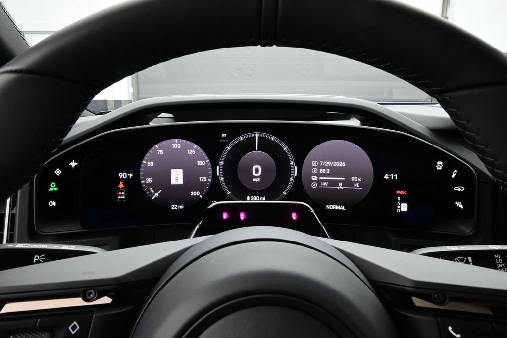 New 2026 Porsche Cayenne Electric AWD/4WD image 9