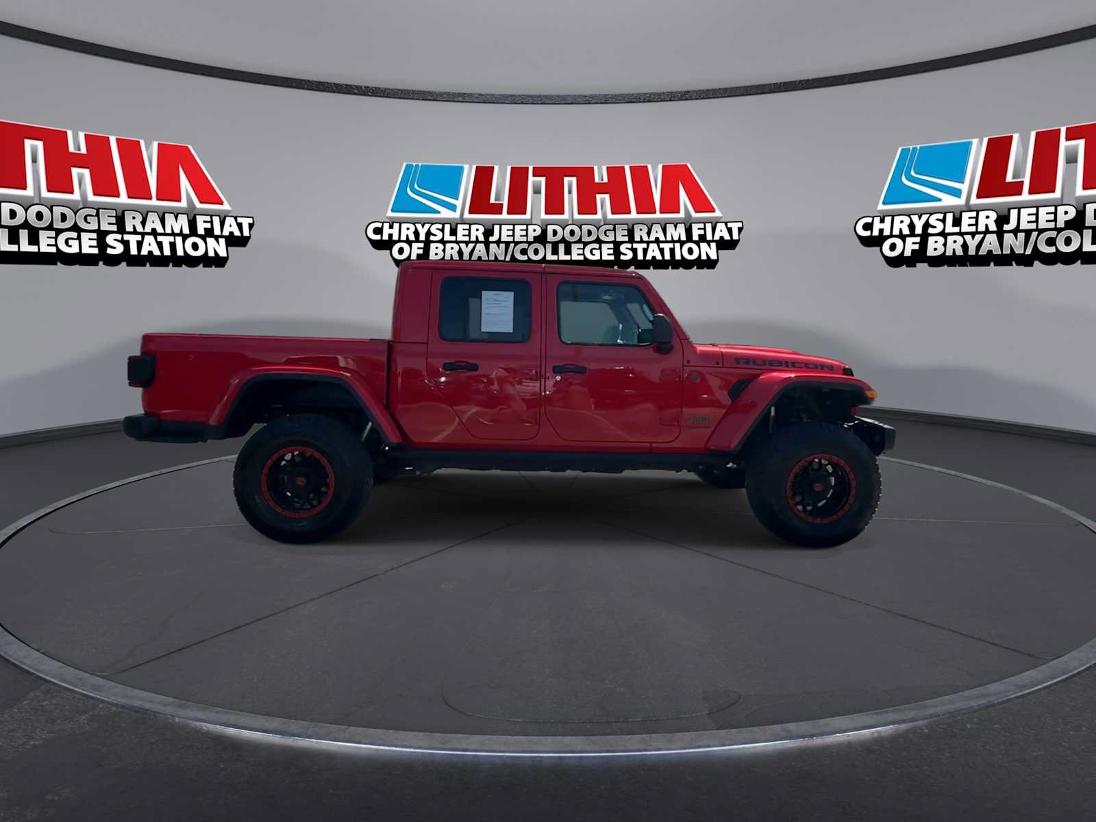 Used 2025 Jeep Gladiator Rubicon AWD/4WD image 9