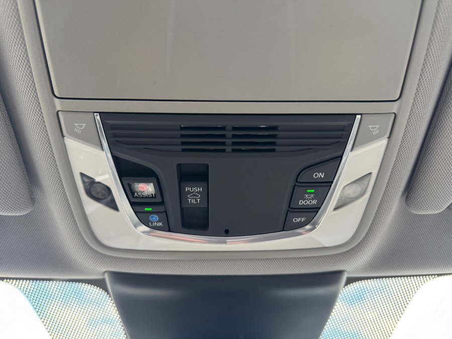 Used 2021 Acura TLX w/ Technology Package FWD image 57