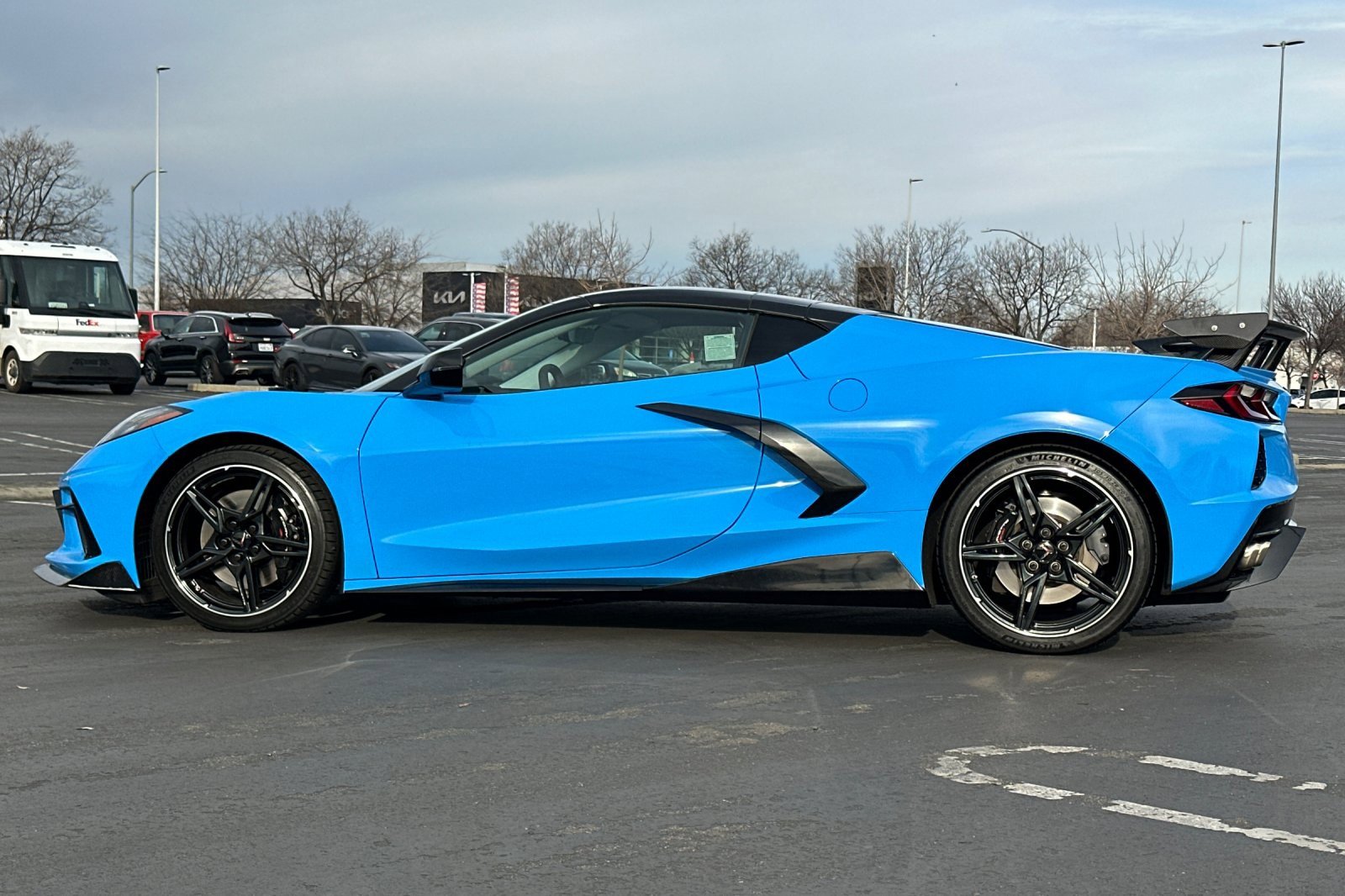 Used 2020 Chevrolet Corvette Stingray w/ 3LT Preferred Equipment Group image 7