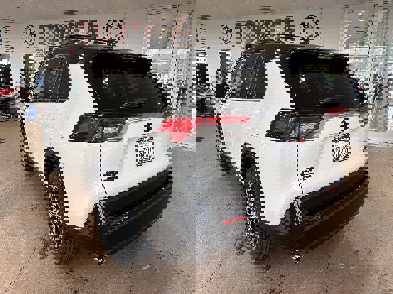 Certified 2022 Toyota RAV4 XSE w/ Weather Package image 8