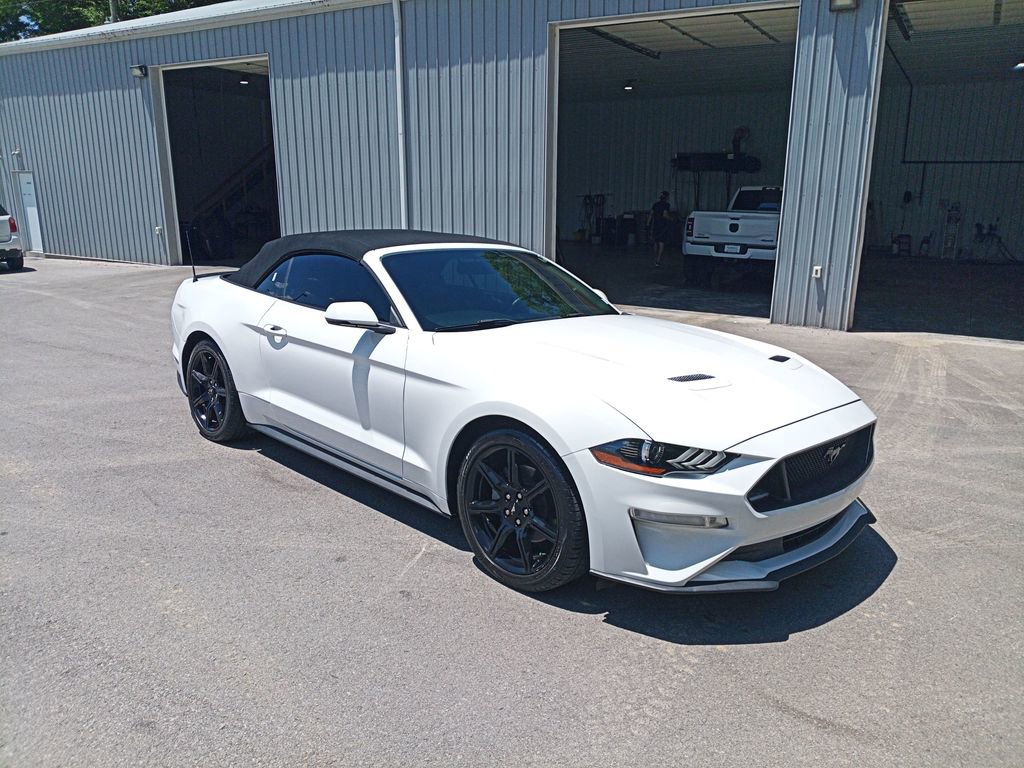 Used 2018 Ford Mustang Premium w/ Black Accent Package RWD image 7