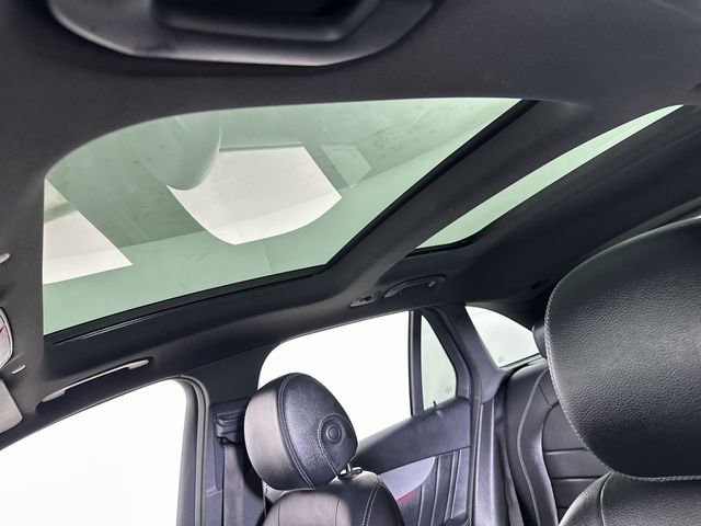 Used 2021 Mercedes-Benz GLC 300 image 19