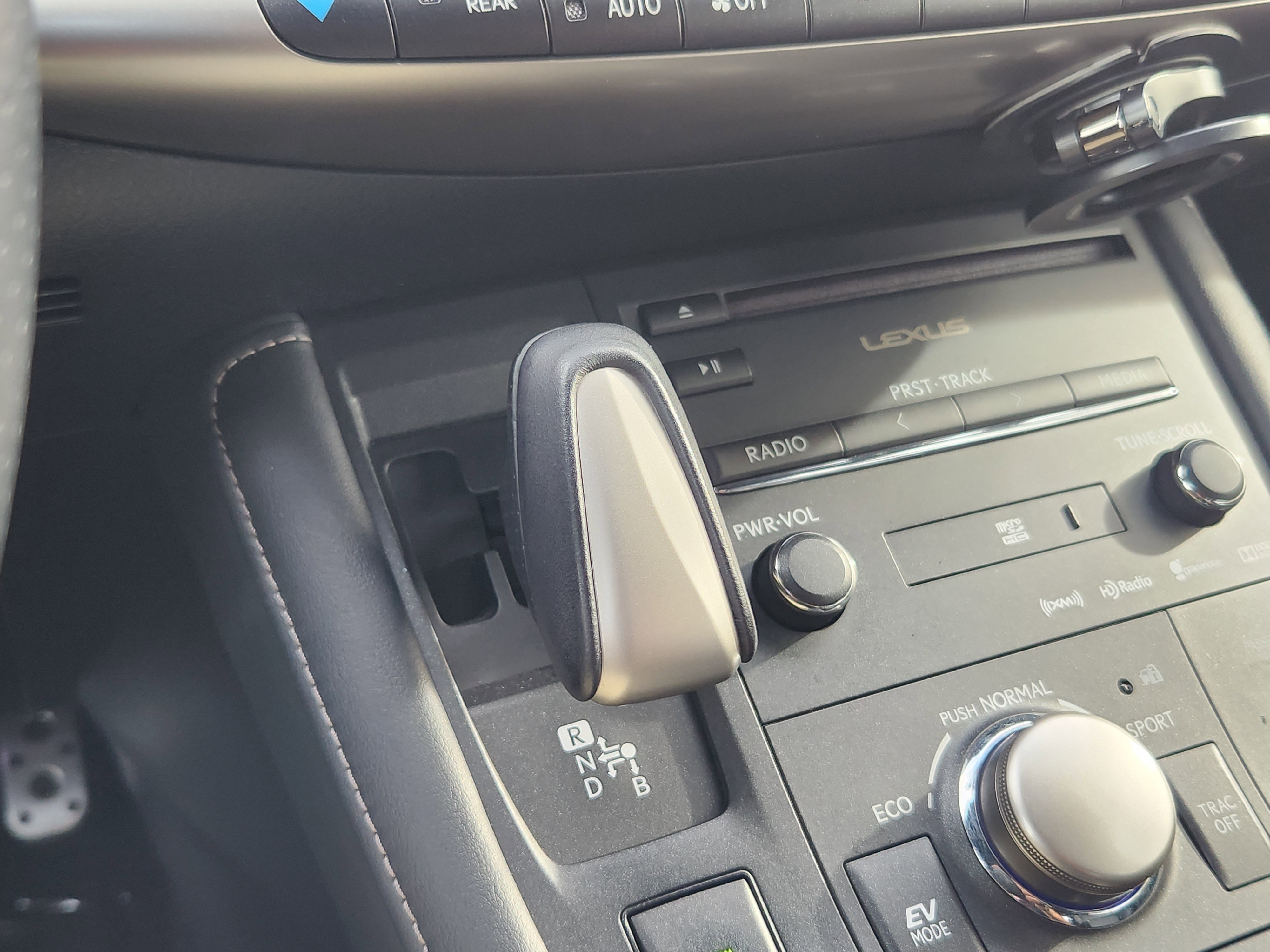 Used 2014 Lexus CT 200h image 11